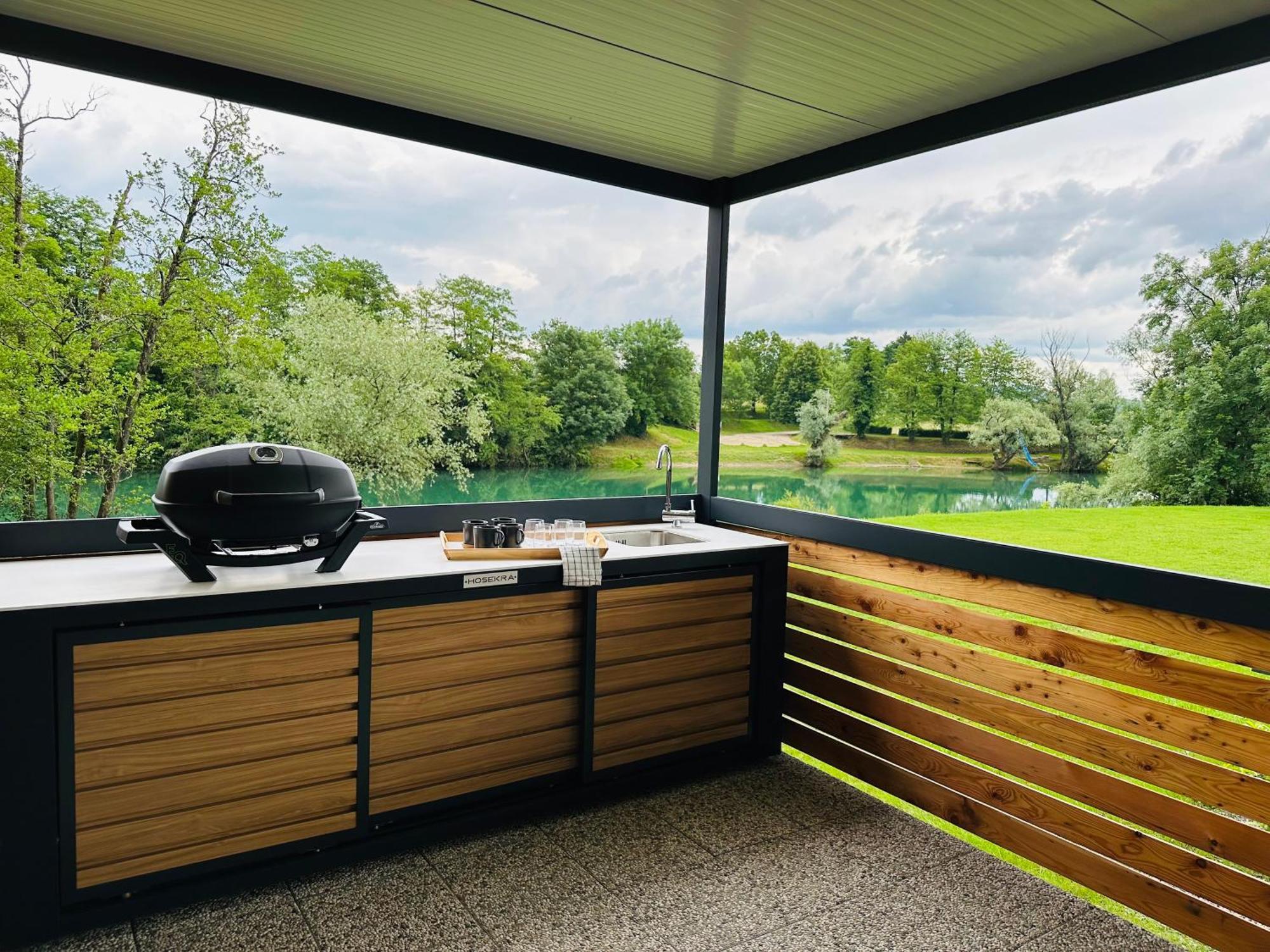 Holiday home Kolpa - Luxury Natura House *